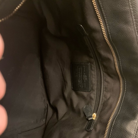 Coach Handbag 👜 - Picture 3 of 6